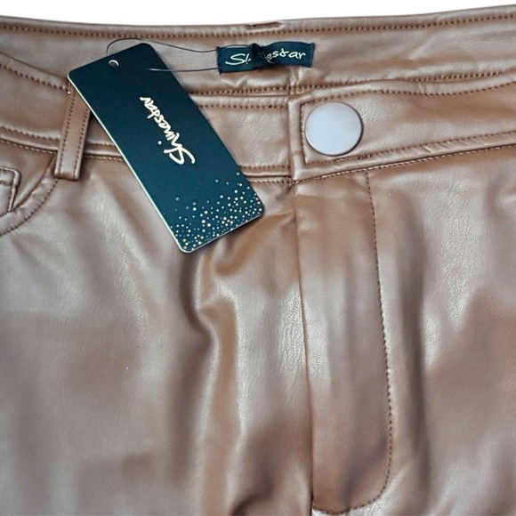 Large Shinestar Chocolate Faux Leather Pants NWT - Picture 3 of 4